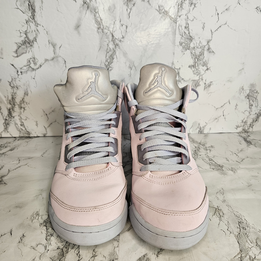 Size 9 - Jordan 5 Easter 2022. DV0562-600